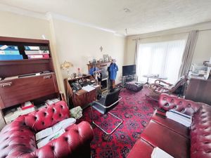 Lounge- click for photo gallery